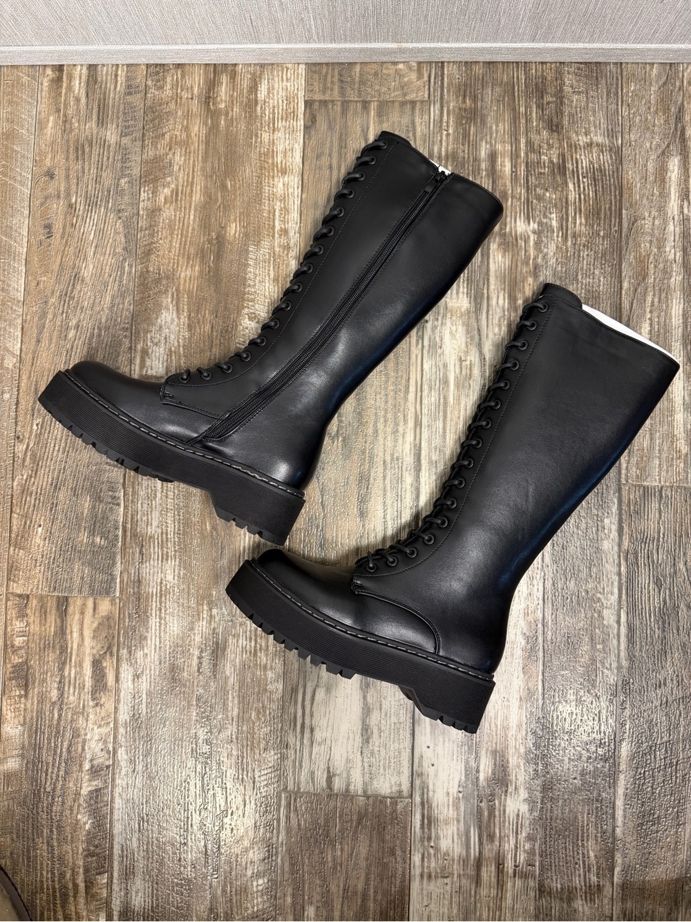 Steve Madden Black Lace-Up Knee-High Platform Boots Size 36=US 5.5-6 - Picture 10 of 16